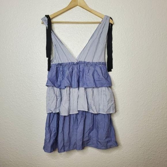 Romeo & Juliet Couture Pinstripe Tiered Mini Dress - Picture 1 of 9